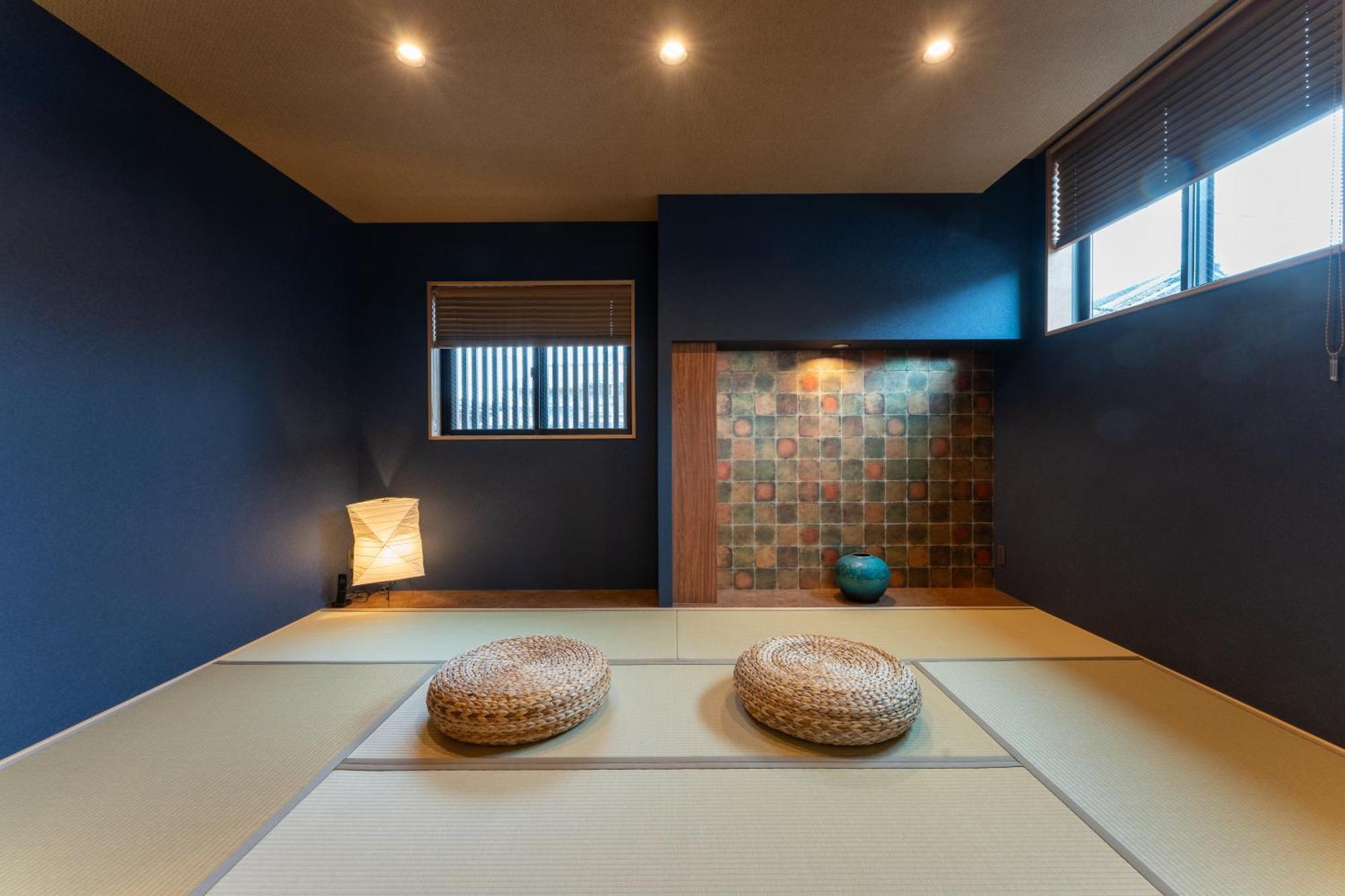 下新町 庵 *